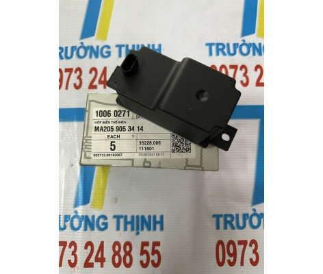 Bình điện phụ C180, C220 C200 W205 