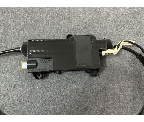 Cáp thắng tay( Moto) S500 W221