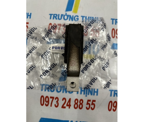 Cao su treo trên động cơ Volvo XC90