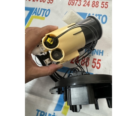 Bơm xăng C250 C300 W205 GLC300 W253 